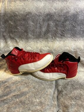 Nike Air Jordan Retro 12 Gym Red Size 8